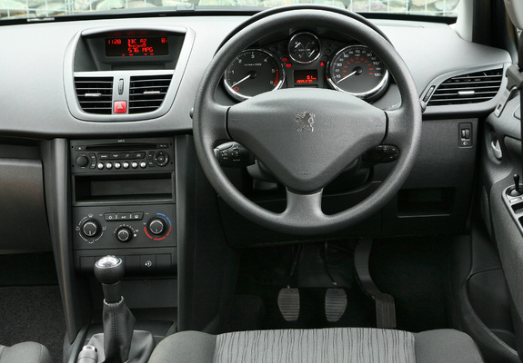 Peugeot 207 5-door Verve 2009 images