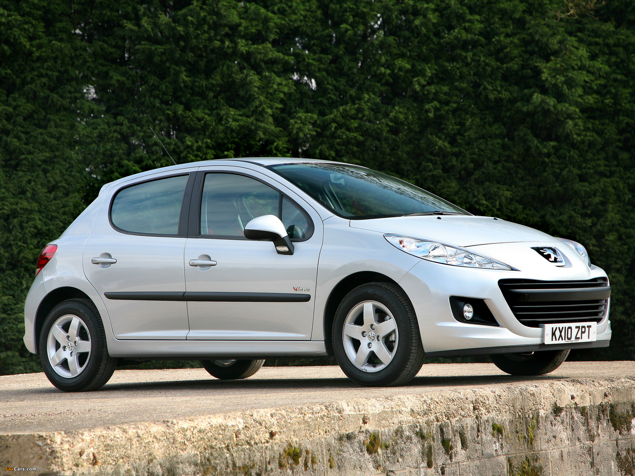 Peugeot 207 5-door Verve 2009 photos (2048 x 1536)