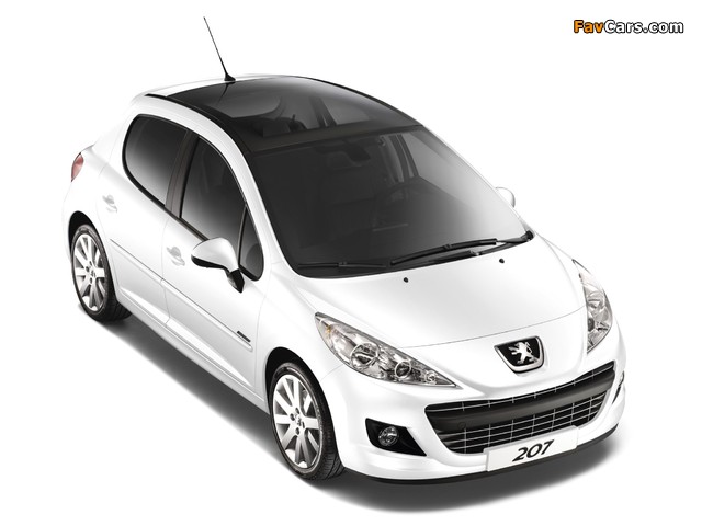 Peugeot 207 5-door Sportium 2011 wallpapers (640 x 480)