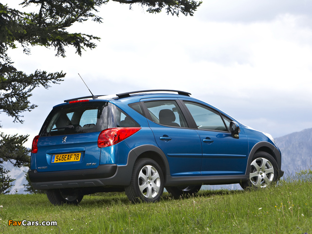 Photos of Peugeot 207 SW Outdoor 2008 (640 x 480)