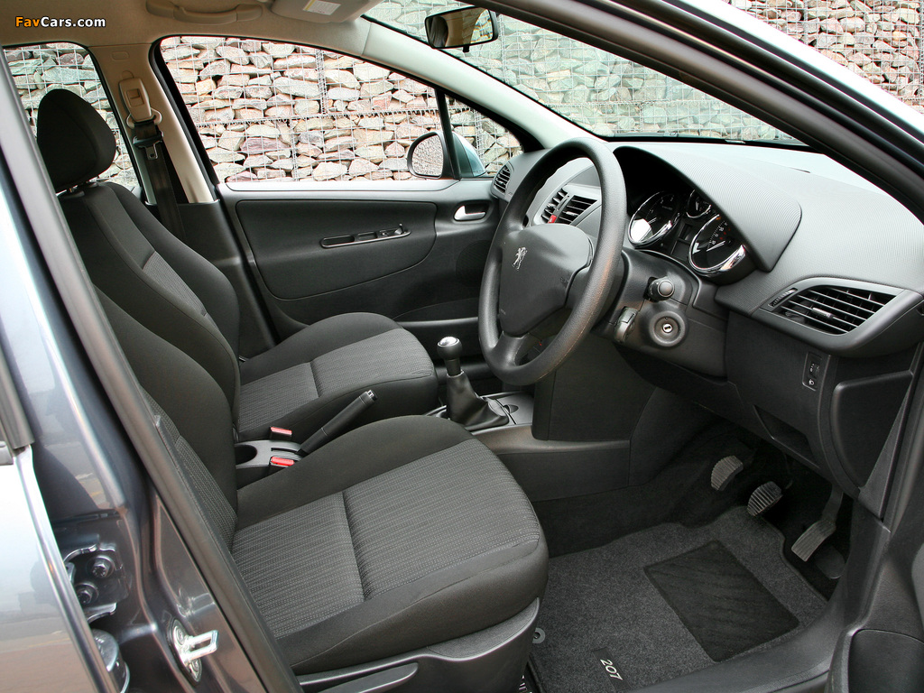 Photos of Peugeot 207 5-door Verve 2009 (1024 x 768)