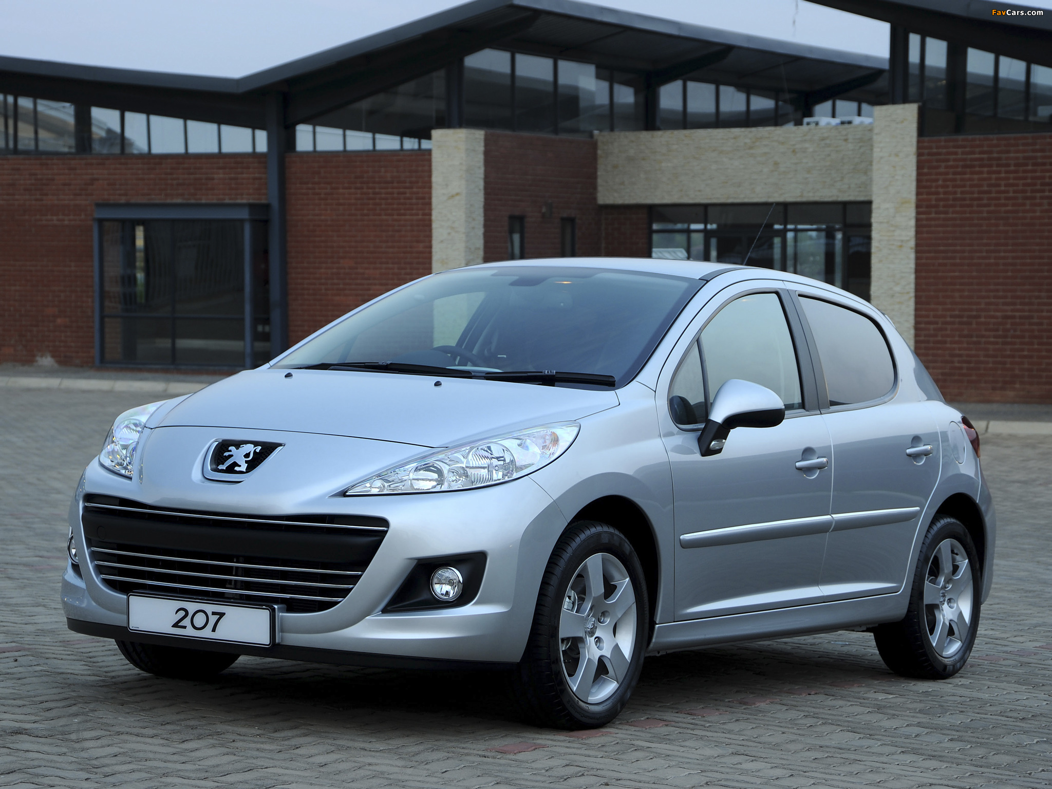 Photos of Peugeot 207 5-door ZA-spec 2009–12 (2048 x 1536)