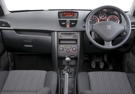 Photos of Peugeot 207 5-door ZA-spec 2009–12