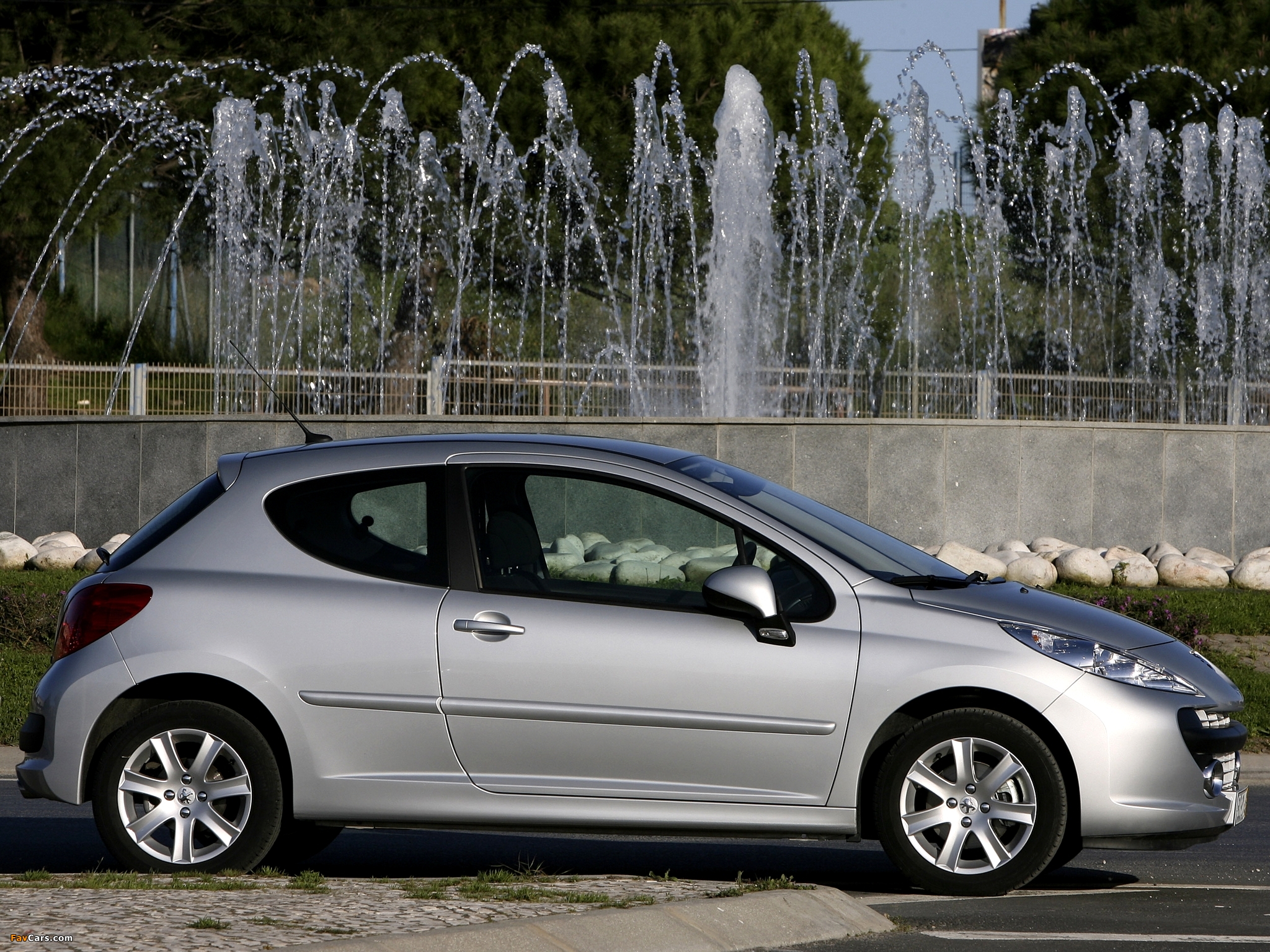 Pictures of Peugeot 207 3-door 2006–09 (2048 x 1536)