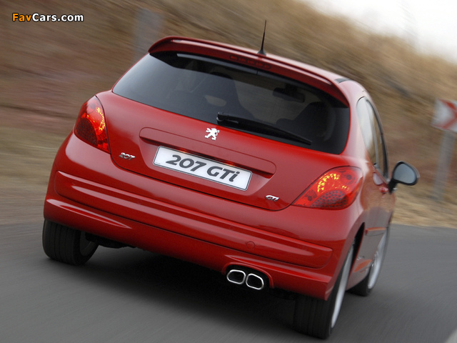 Pictures of Peugeot 207 GTi ZA-spec 2007–10 (640 x 480)