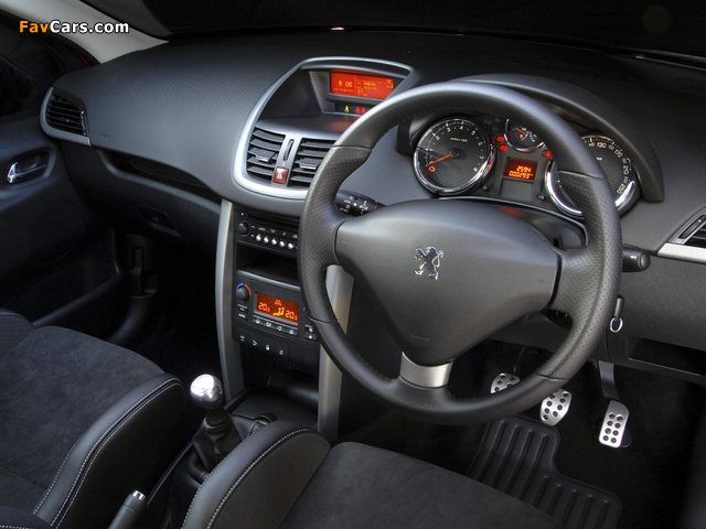 Peugeot 207 GTi ZA-spec 2007–10 wallpapers (640 x 480)
