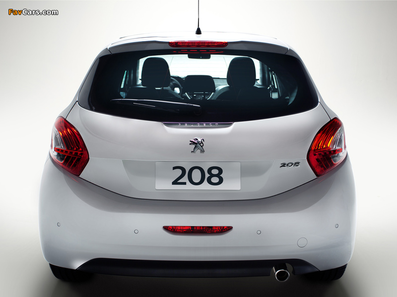 Images of Peugeot 208 BR-spec 2013 (800 x 600)