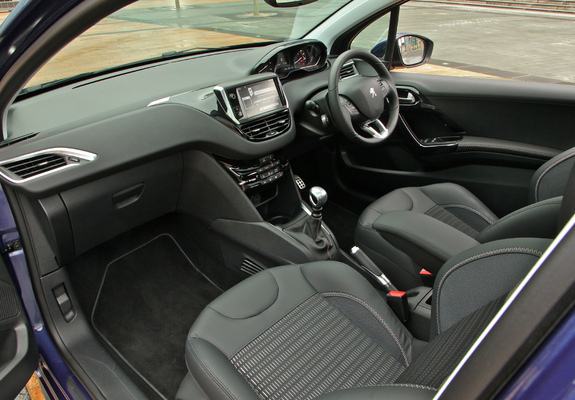 Peugeot 208 3-door UK-spec 2012 images