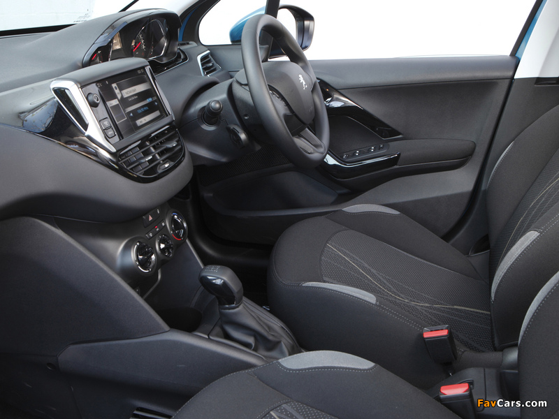 Peugeot 208 5-door AU-spec 2012 images (800 x 600)