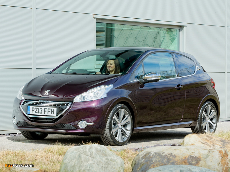 Peugeot 208 XY 3-door UK-spec 2013 photos (800 x 600)