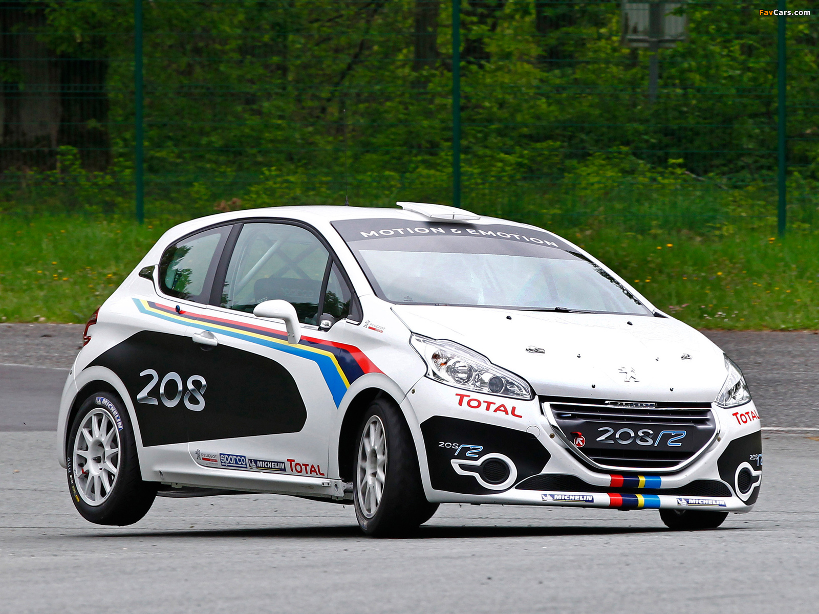 Photos of Peugeot 208 R2 2012 (1600 x 1200)