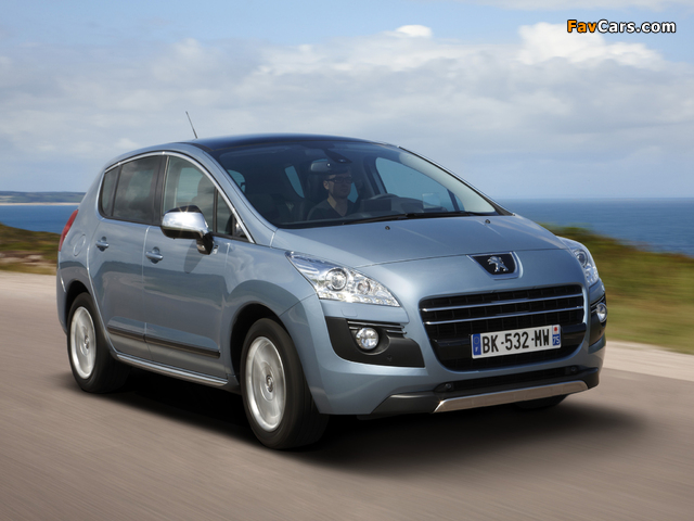 Peugeot 3008 HYbrid4 2011 pictures (640 x 480)