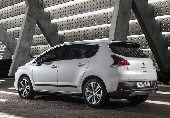 Peugeot 3008 HYbrid4 2013 pictures