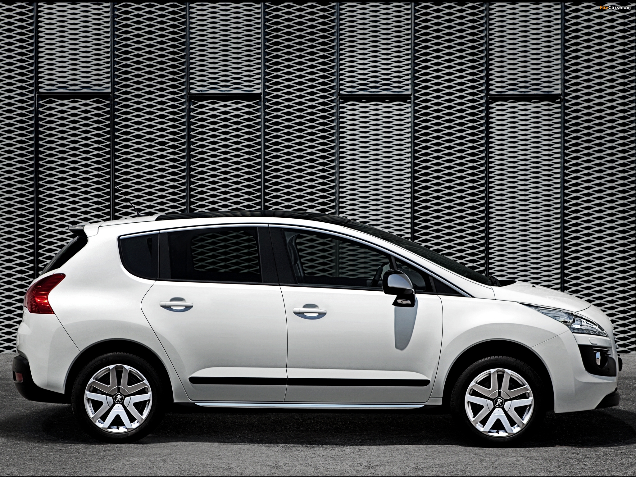 Pictures of Peugeot 3008 HYbrid4 2011 (2048 x 1536)
