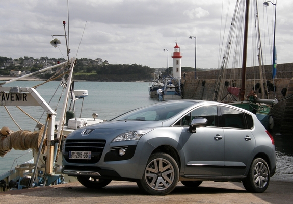 Pictures of Peugeot 3008 HYbrid4 2011
