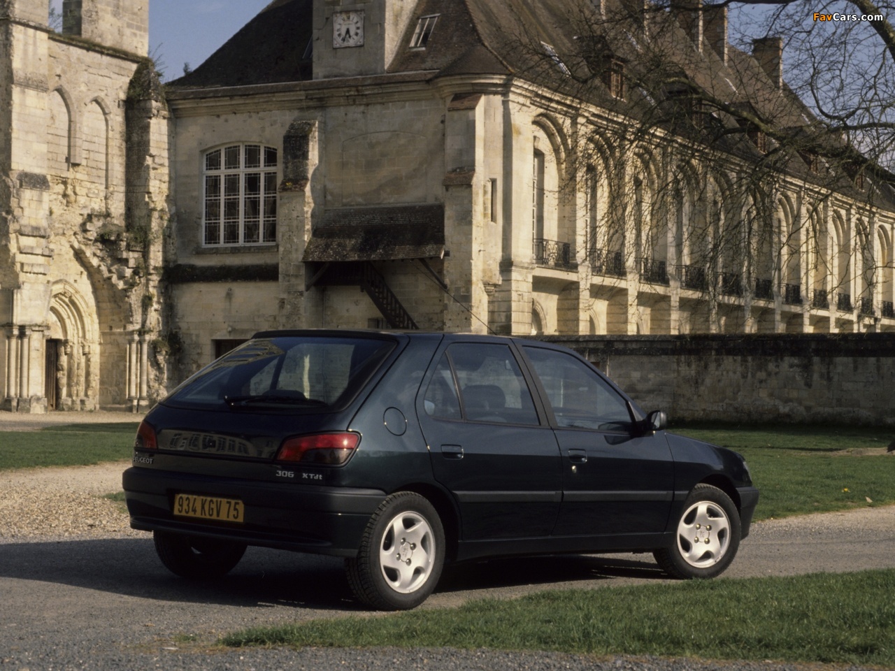 Peugeot 306 5-door 1993–97 images (1280 x 960)
