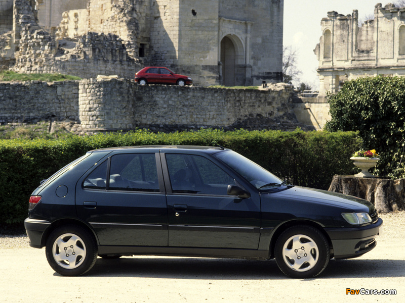 Peugeot 306 5-door 1993–97 wallpapers (800 x 600)