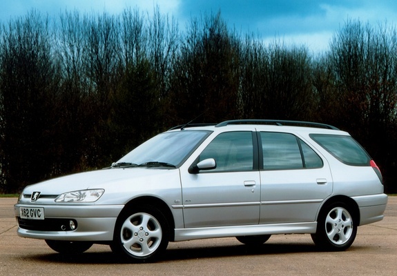 Peugeot 306 Estate 1997–2002 images