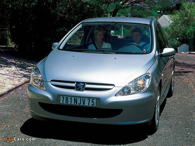 Images of Peugeot 307 3-door 2001–05 (640 x 480)
