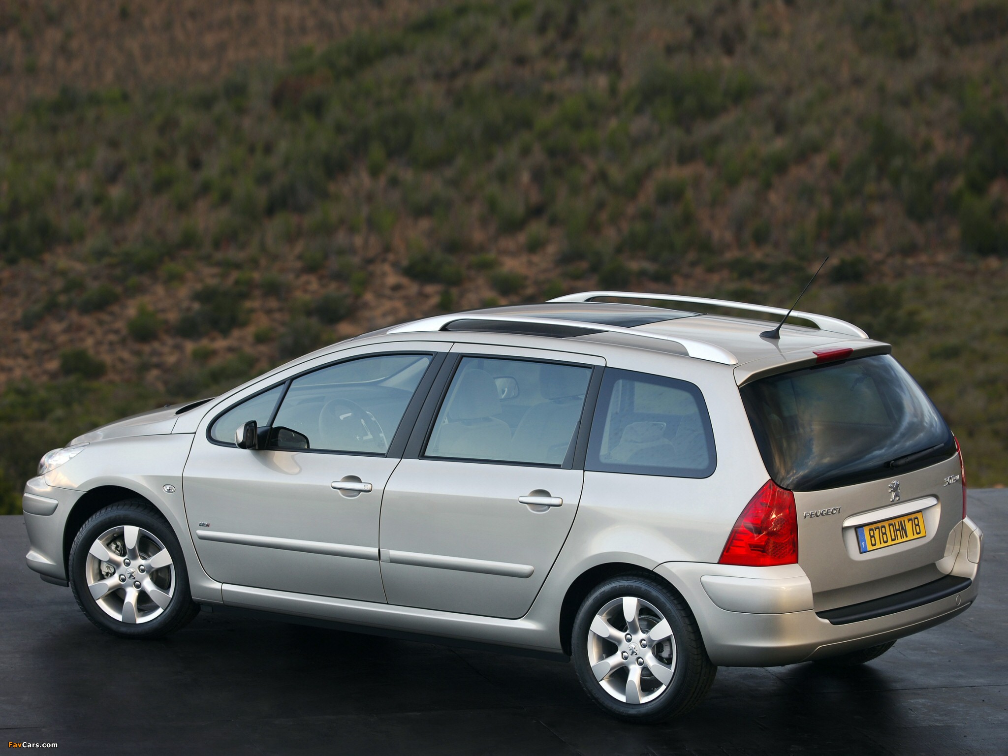 Images of Peugeot 307 SW 2005–08 (2048 x 1536)