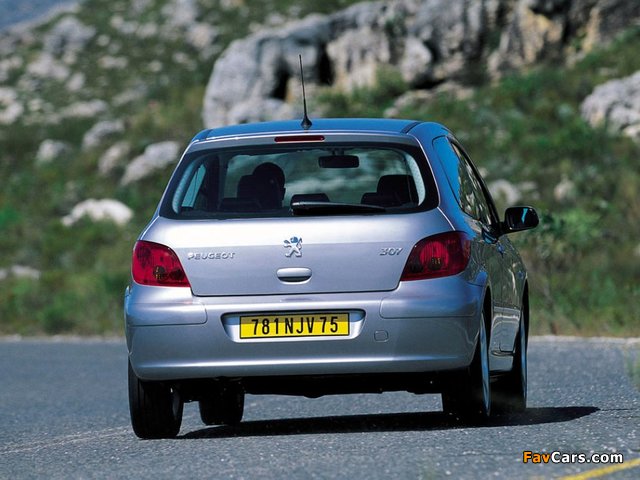 Peugeot 307 3-door 2001–05 pictures (640 x 480)