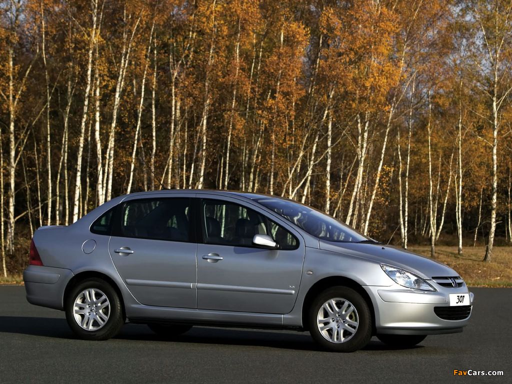 Peugeot 307 Sedan CN-spec 2004–07 pictures (1024 x 768)