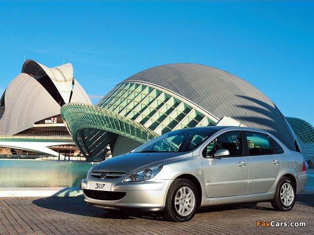 Peugeot 307 Sedan CN-spec 2004–07 wallpapers (640 x 480)