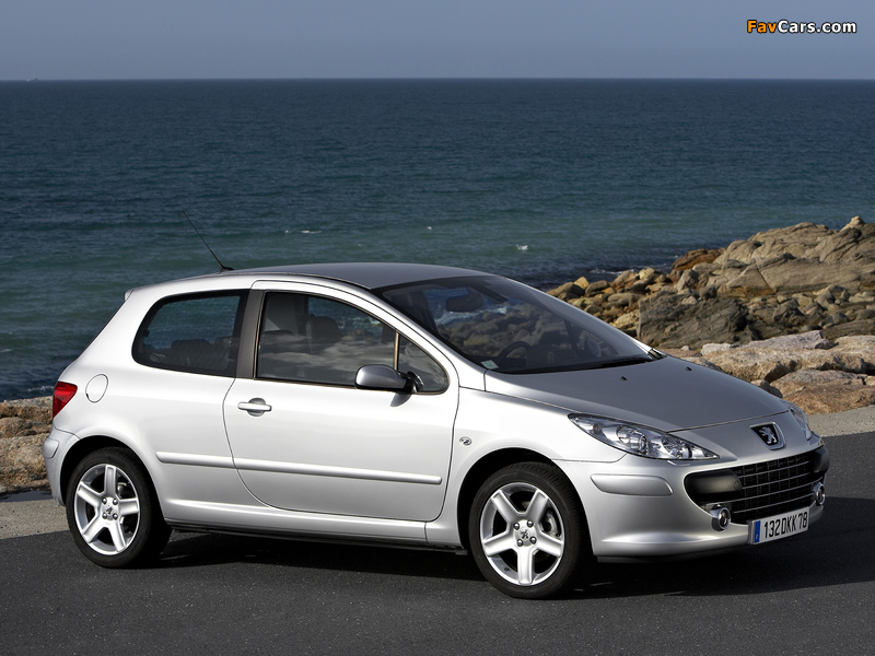 Peugeot 307 3-door 2005–08 photos (800 x 600)
