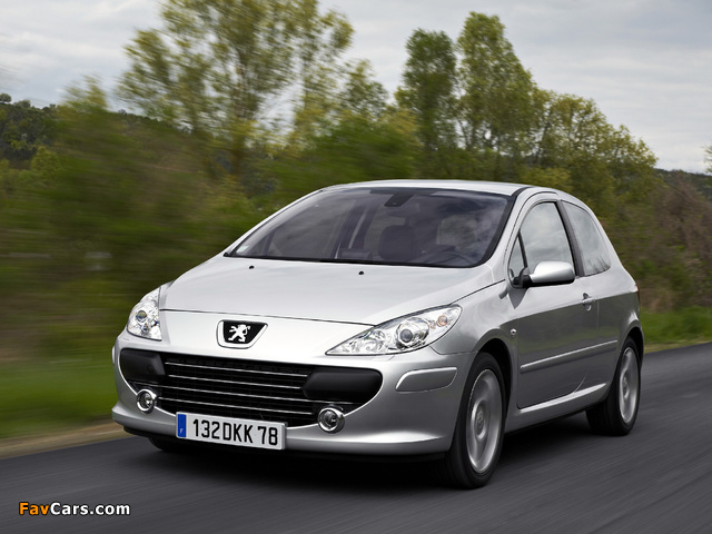 Peugeot 307 3-door 2005–08 photos (640 x 480)