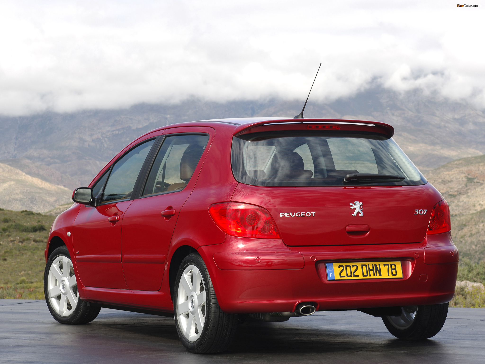 Peugeot 307 5-door 2005–08 pictures (2048 x 1536)