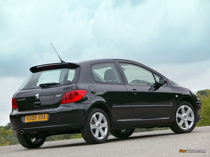 Peugeot 307 3-door UK-spec 2005–08 wallpapers (800 x 600)