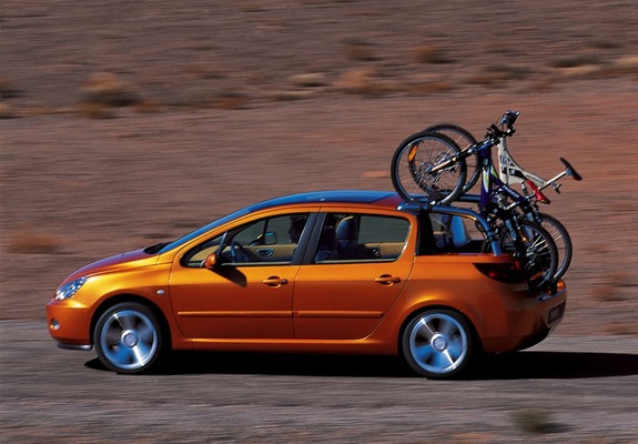 Photos of Peugeot 307 Cameleo Concept 2001