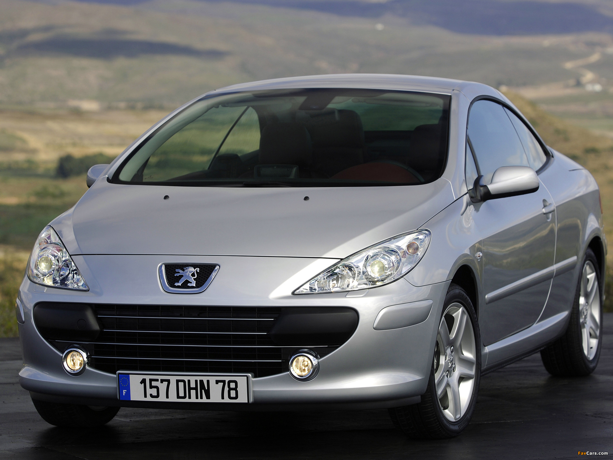 Photos of Peugeot 307 CC 2005–08 (2048 x 1536)