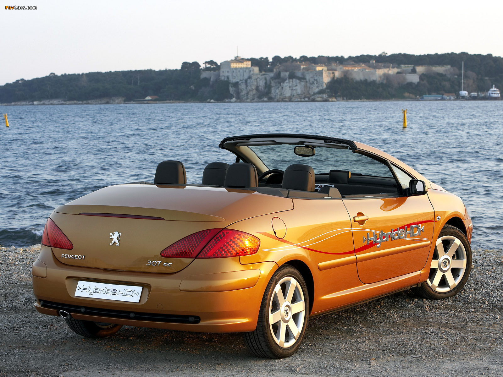 Photos of Peugeot 307 CC Hybride HDI Concept 2006 (1600 x 1200)