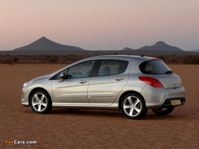 Peugeot 308 Premium Pack 2008–11 pictures (640 x 480)