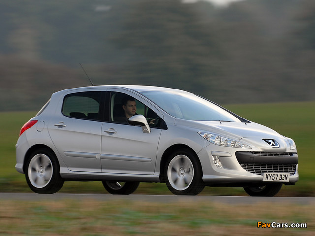 Peugeot 308 5-door UK-spec 2008–11 pictures (640 x 480)