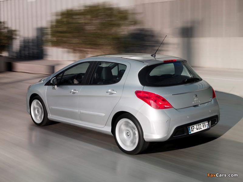Peugeot 308 2011–13 images (800 x 600)
