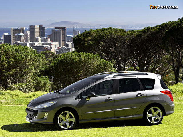 Photos of Peugeot 308 SW 2008–11 (640 x 480)