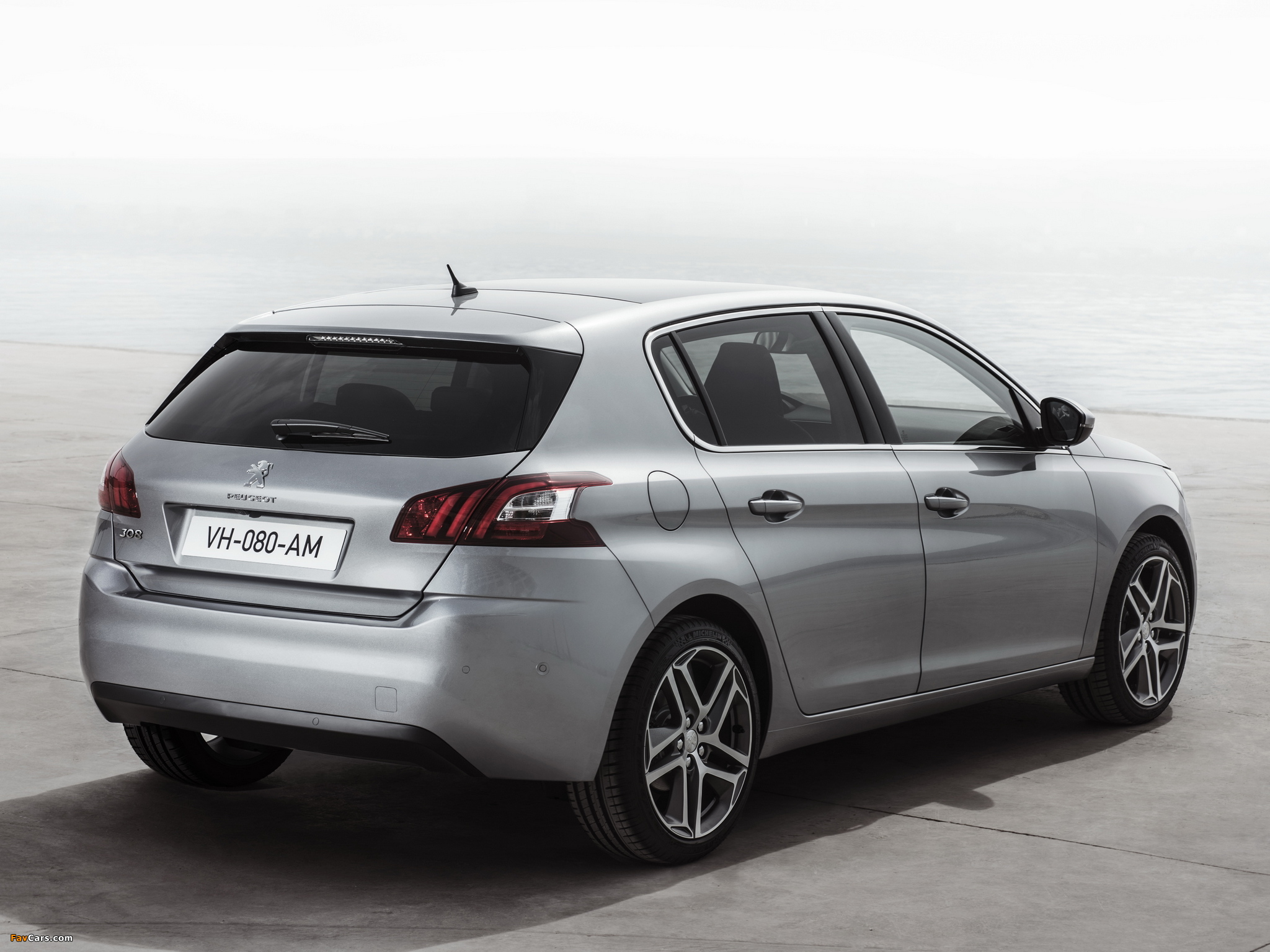 Photos of Peugeot 308 2013 (2048 x 1536)