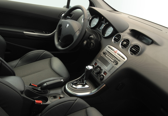 Pictures of Peugeot 308 Premium Pack 2008–11