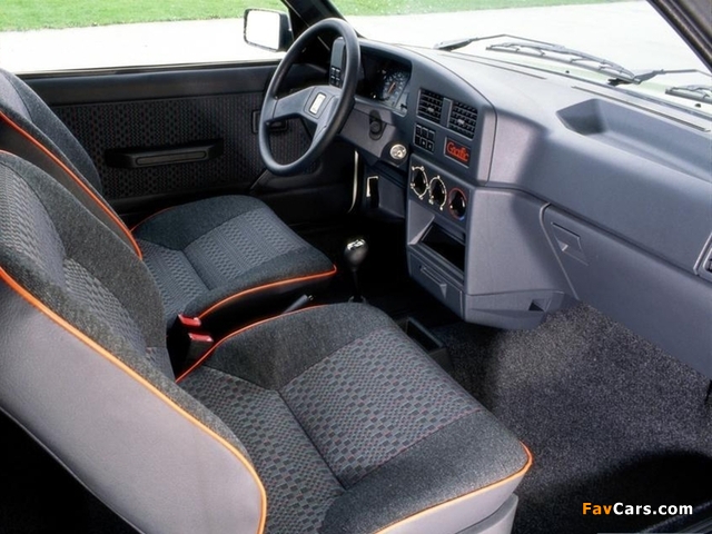 Images of Peugeot 309 GTi 1986–89 (640 x 480)