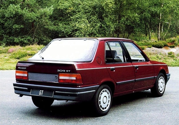 Peugeot 309 5-door 1985–89 pictures