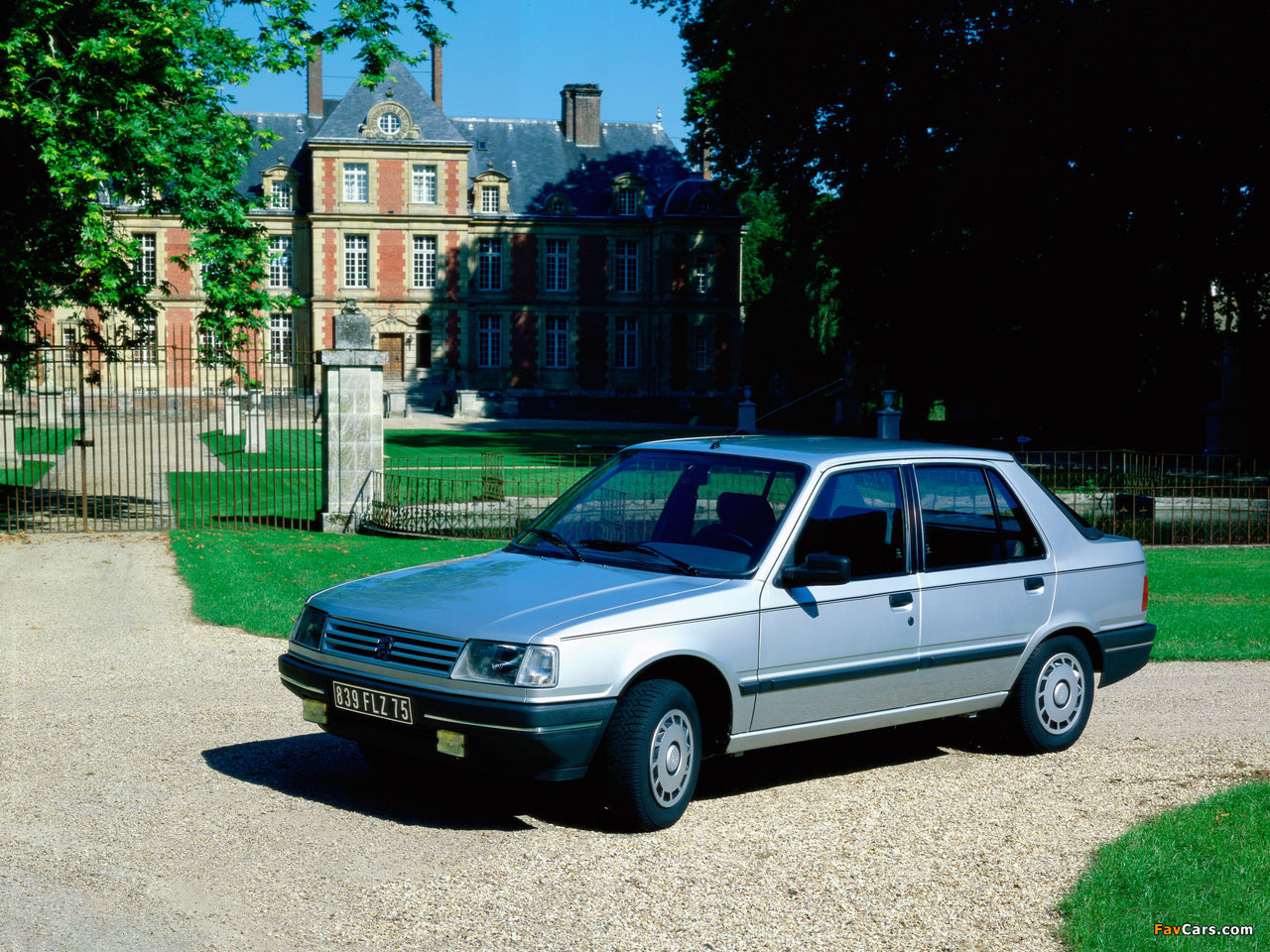 Peugeot 309 5-door 1989–93 photos (1280 x 960)