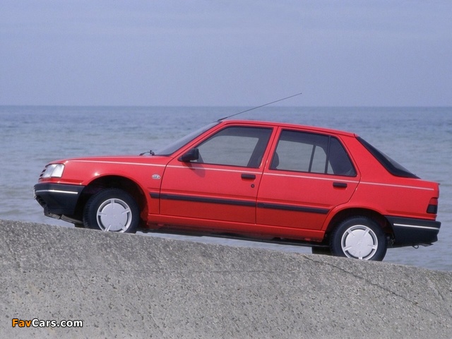 Peugeot 309 5-door 1989–93 pictures (640 x 480)