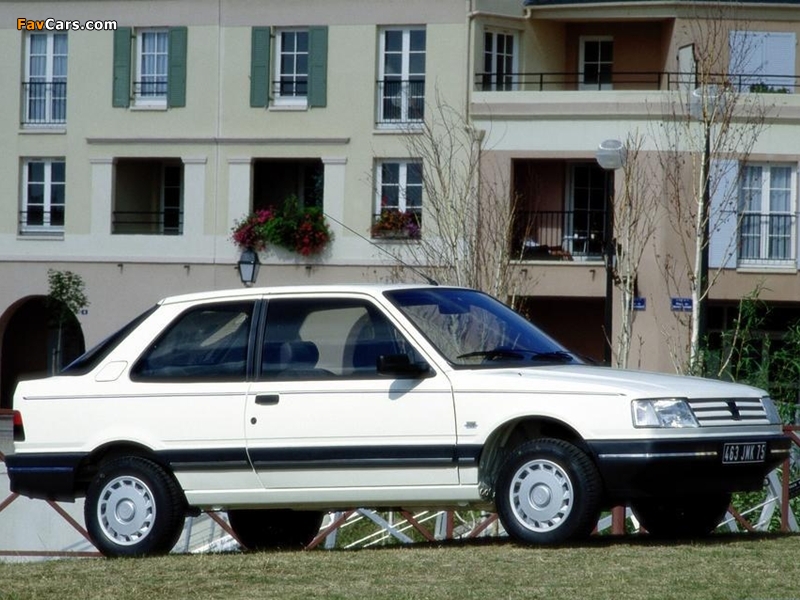 Photos of Peugeot 309 3-door 1989–93 (800 x 600)