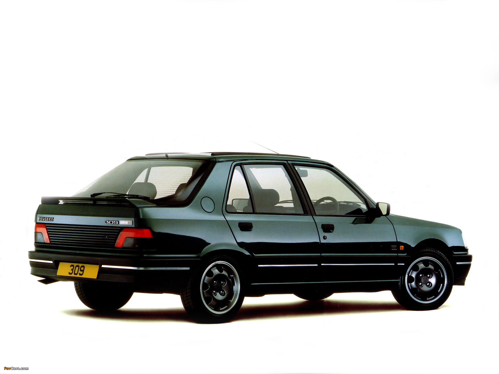 Pictures of Peugeot 309 GTI Goodwood 1992 (2048 x 1536)