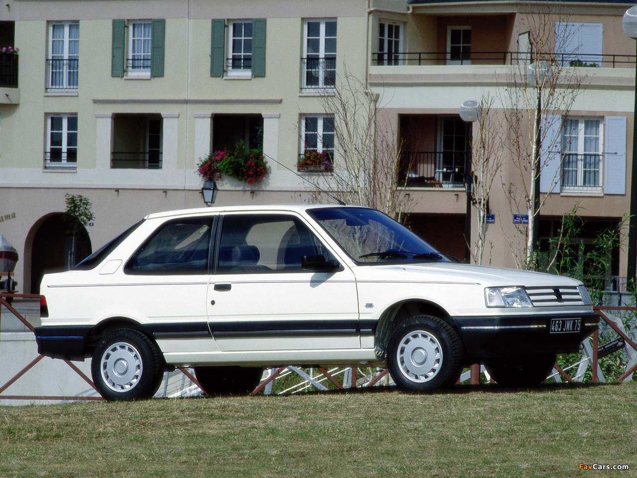 Peugeot 309 3-door 1989–93 wallpapers (1280 x 960)