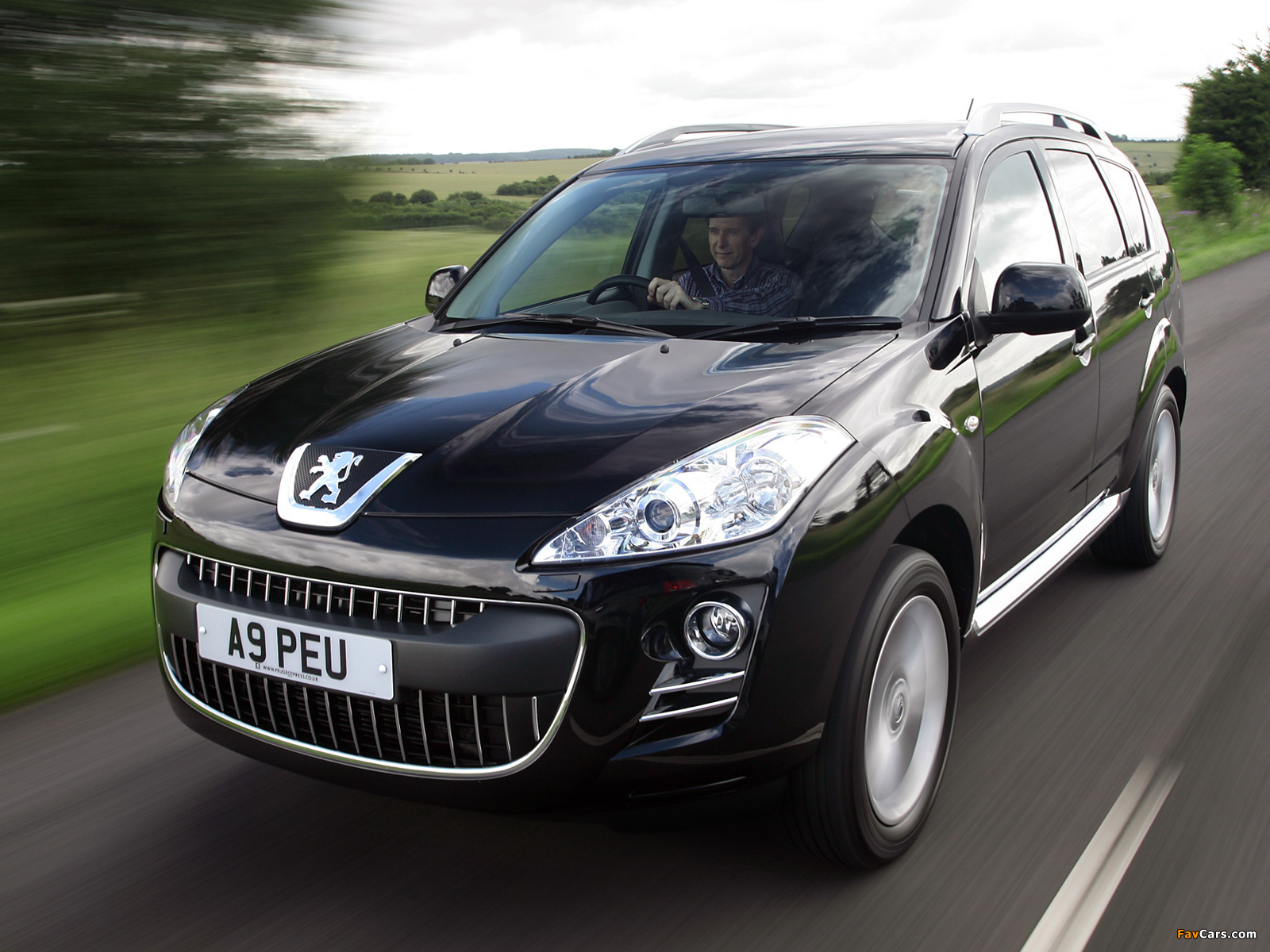 Photos of Peugeot 4007 UK-spec 2007–12 (1600 x 1200)