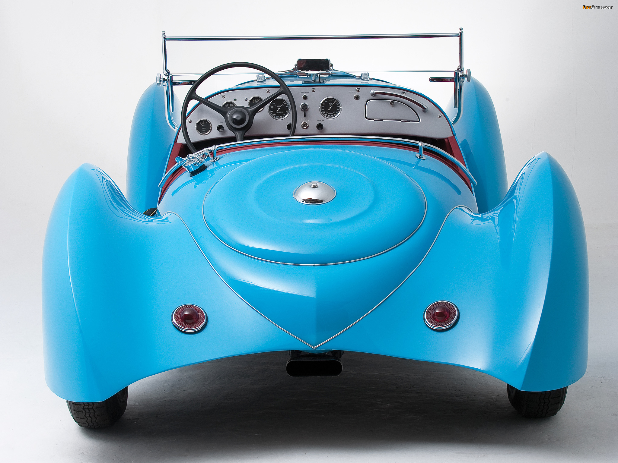 Images of Peugeot 402 Special Pourtout Roadster 1938 (2048 x 1536)