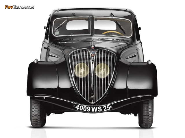 Peugeot 402 Limousine 1935–42 images (640 x 480)
